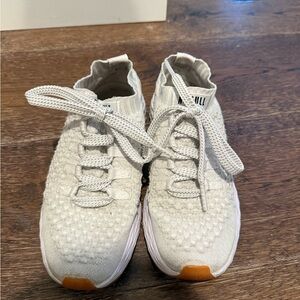 Nobull Knit Sneakers White with Gum bottom